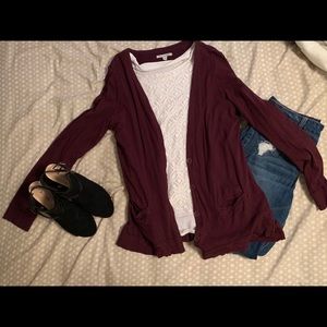 Maroon sweater